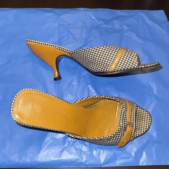 Prada Short Heels - Picture 3 of 9